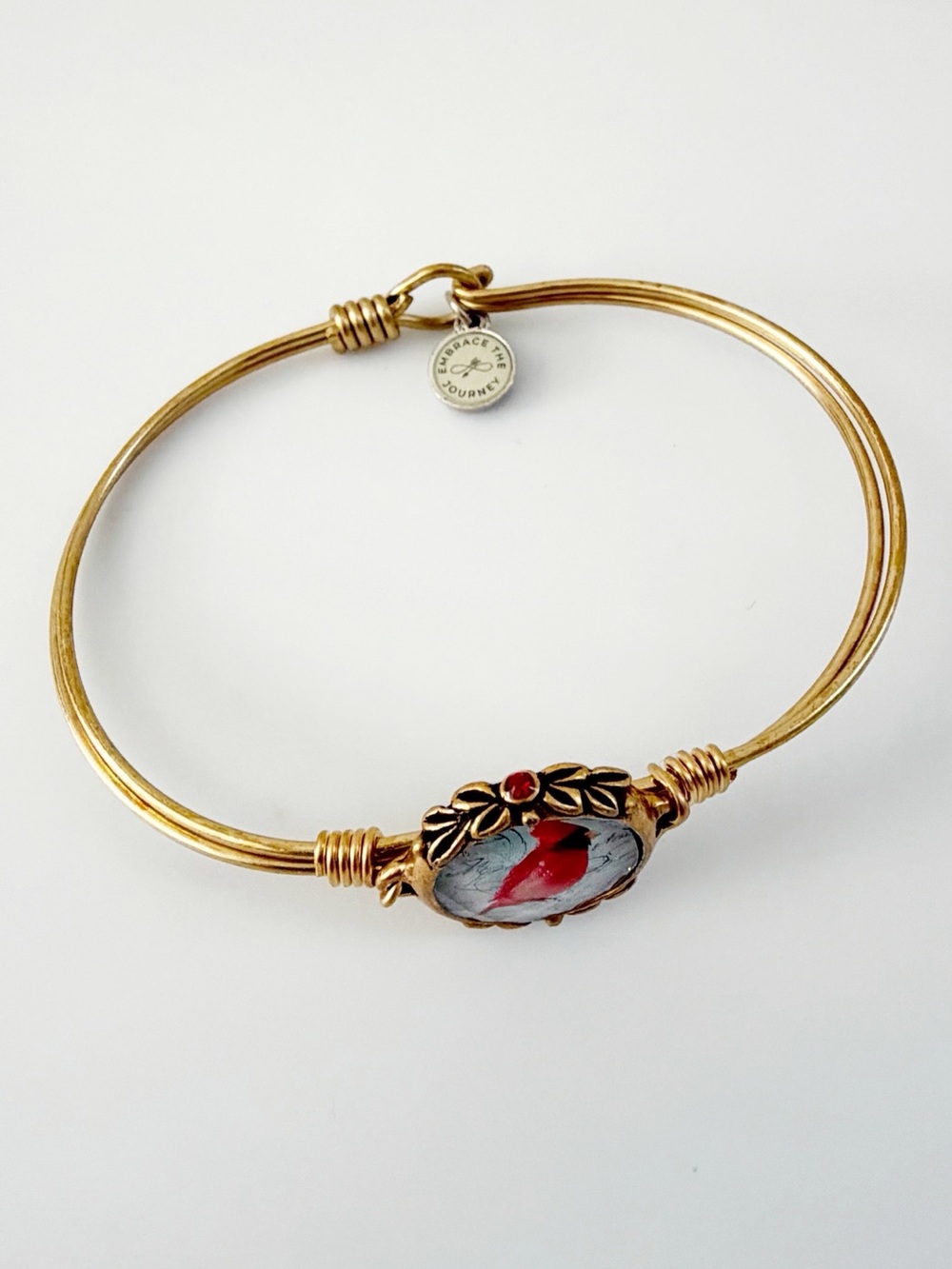 Luca + Danni Red Cardinal Embrace The Journey Gold Tone Dainty Wire Bracelet
